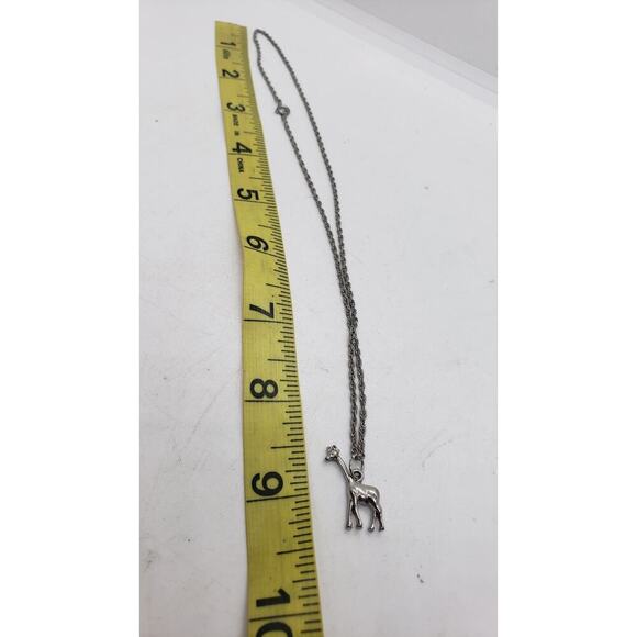 Sterling Silver Giraffe Pendant Necklace Figural Zoo Safari Animal - Picture 3 of 9
